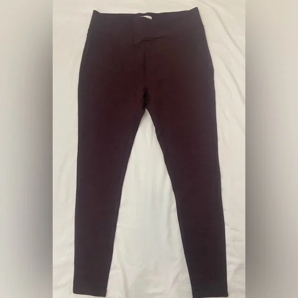 High-Waisted Women's Dark Wine Leggings - Picture 3 of 7